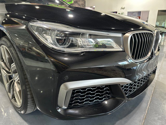 Used 2017 BMW M760i xDrive AWD/4WD image 20
