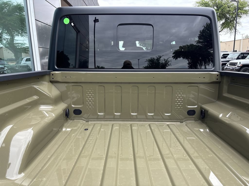 New 2026 Jeep Gladiator Sport AWD/4WD image 8