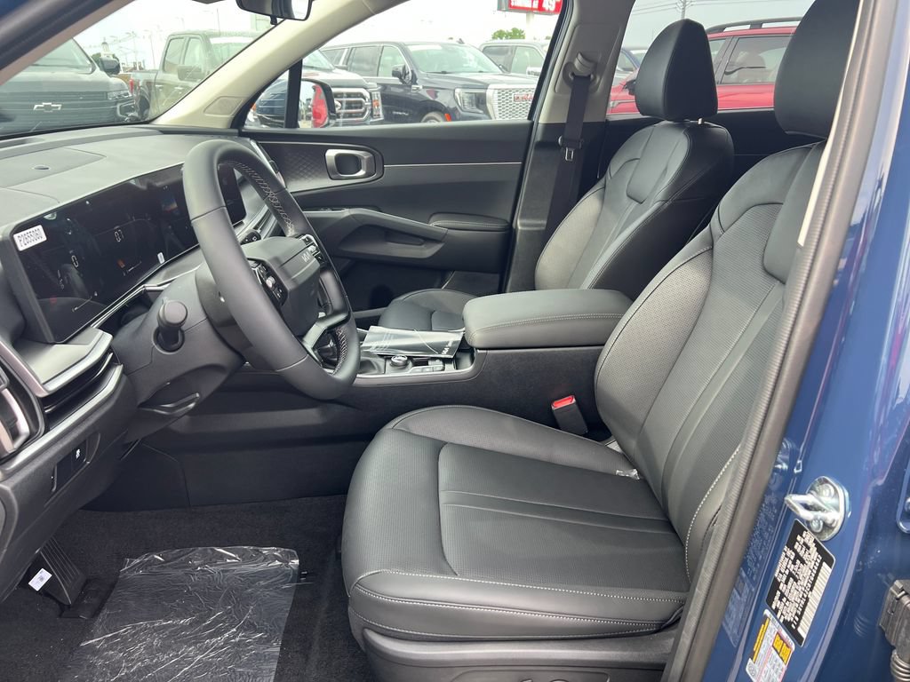 New 2026 Kia Sorento S w/ S Panoramic Sunroof Package FWD image 13
