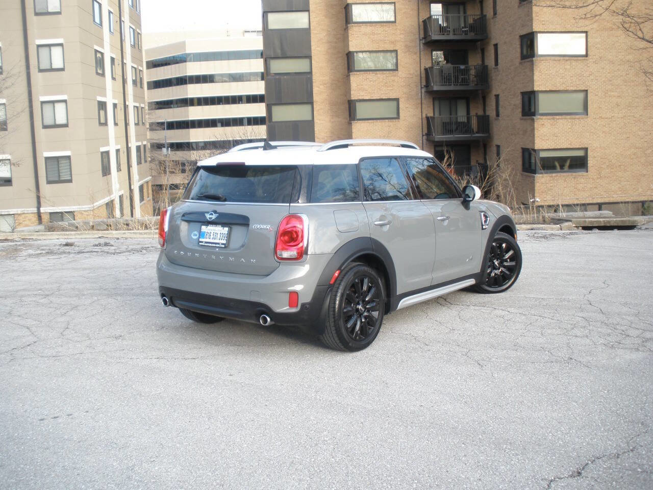 Used 2019 MINI Cooper Countryman S w/ Storage Package image 18