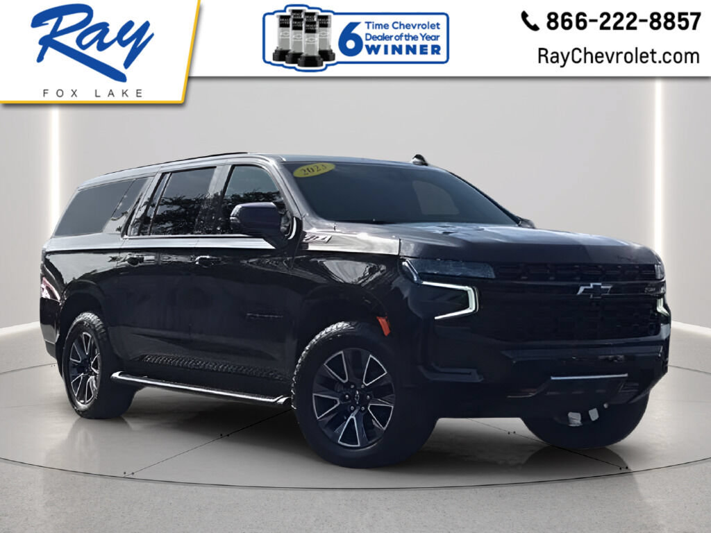 Used 2023 Chevrolet Suburban Z71 w/ Luxury Package AWD/4WD image 1