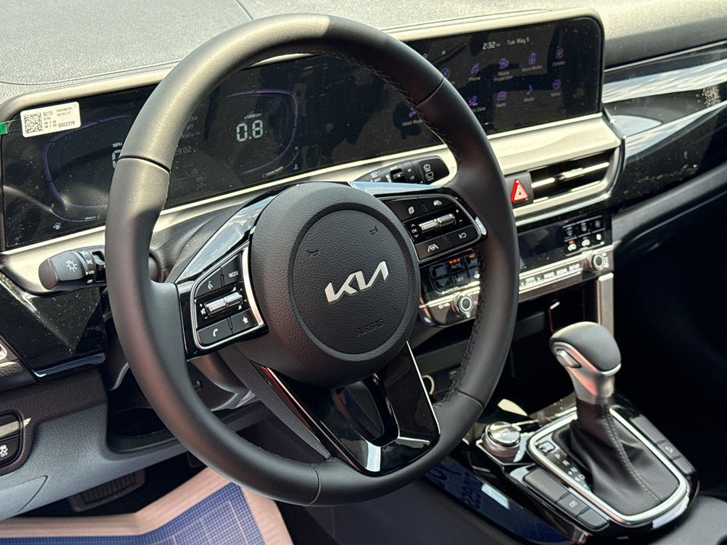 New 2026 Kia Seltos S FWD image 23