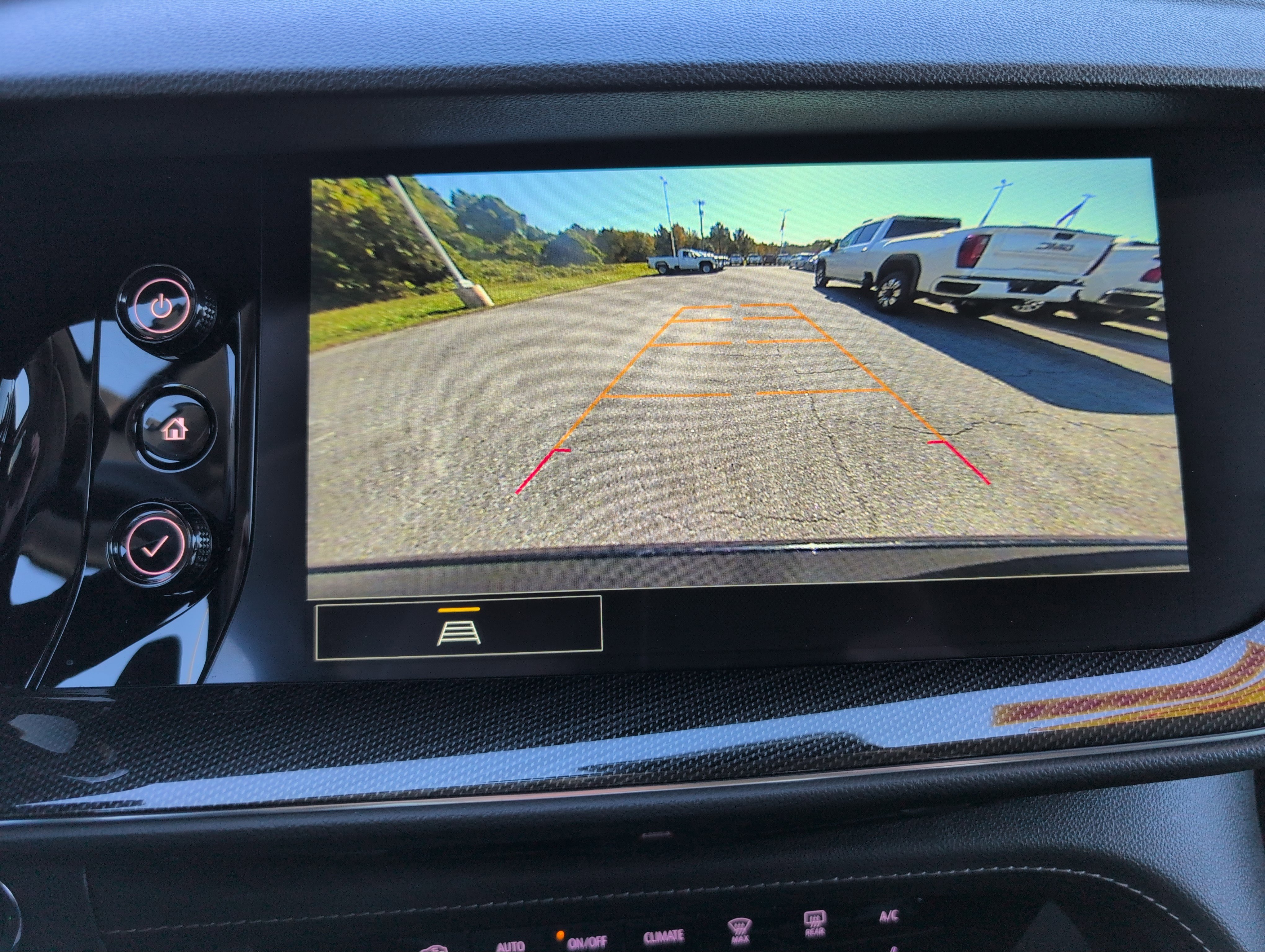 Used 2023 Buick Envision Essence w/ Sport Touring Package image 21