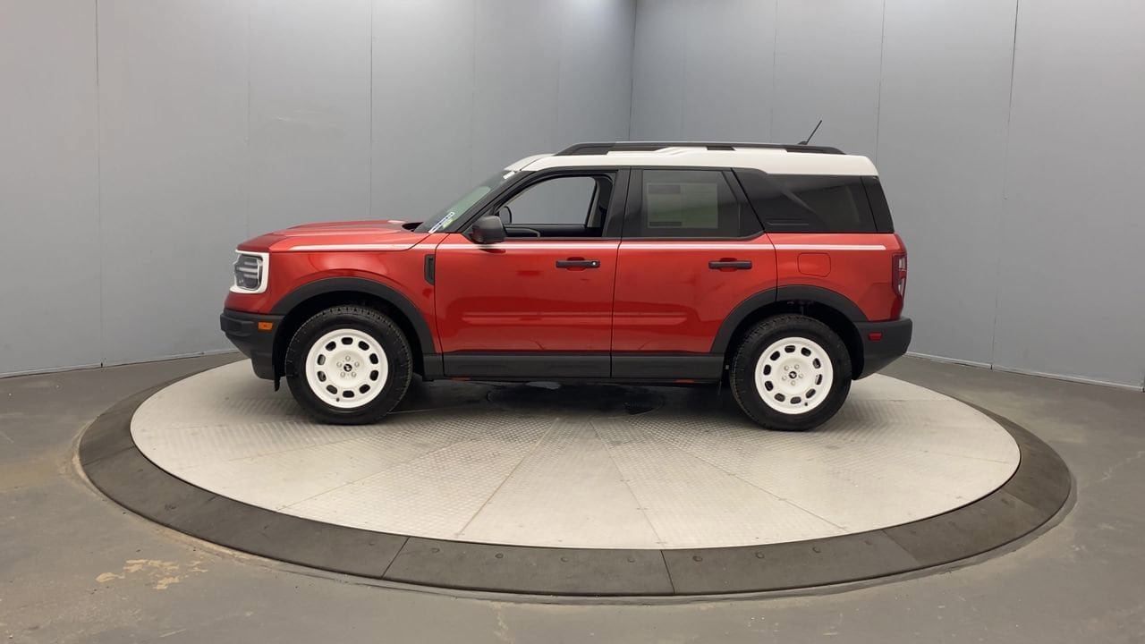 Used 2024 Ford Bronco Sport Heritage w/ Heritage Convenience Package AWD/4WD image 2