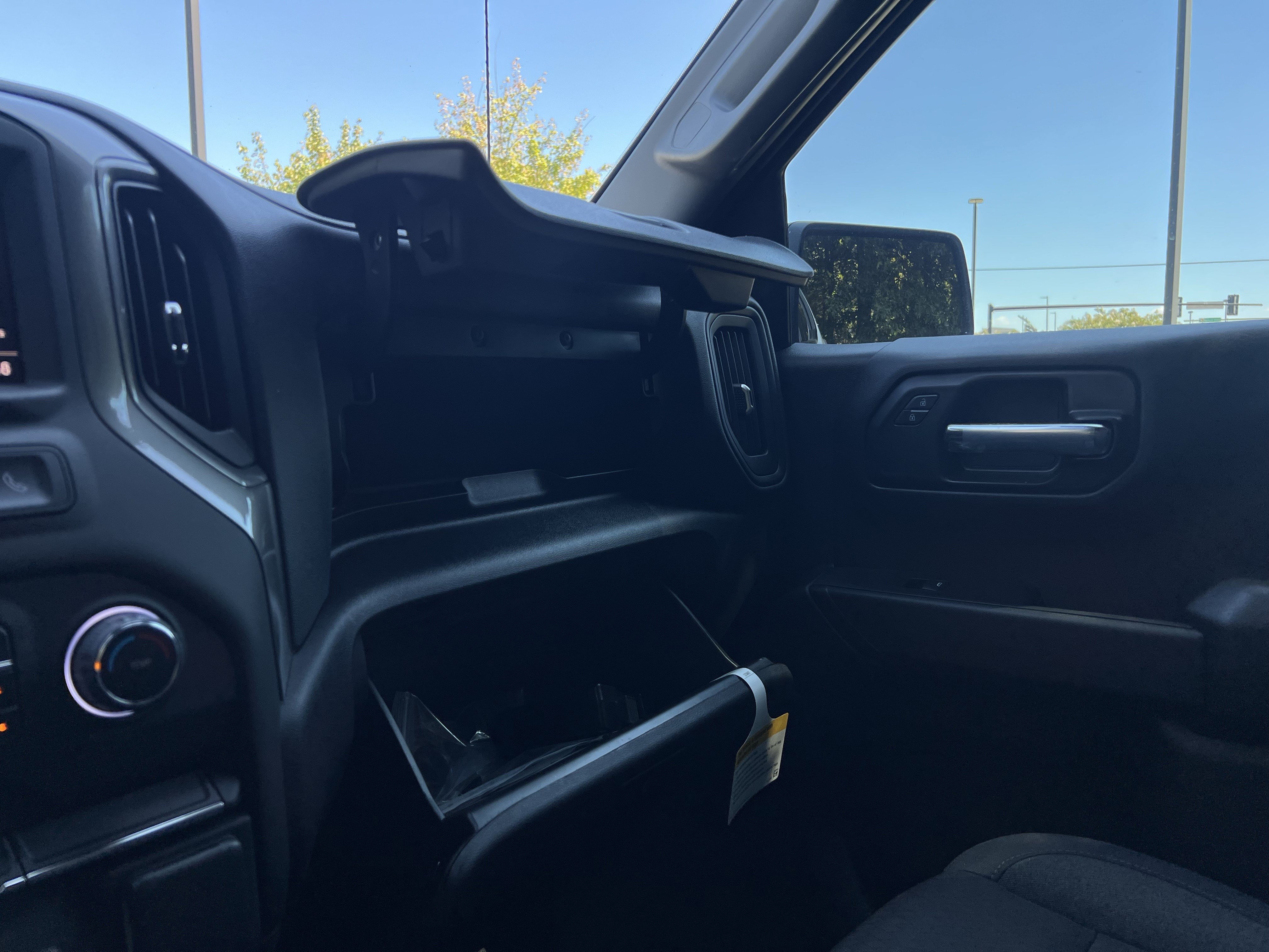 New 2026 Chevrolet Silverado 1500 Custom w/ Turbomax Blackout Package AWD/4WD image 30
