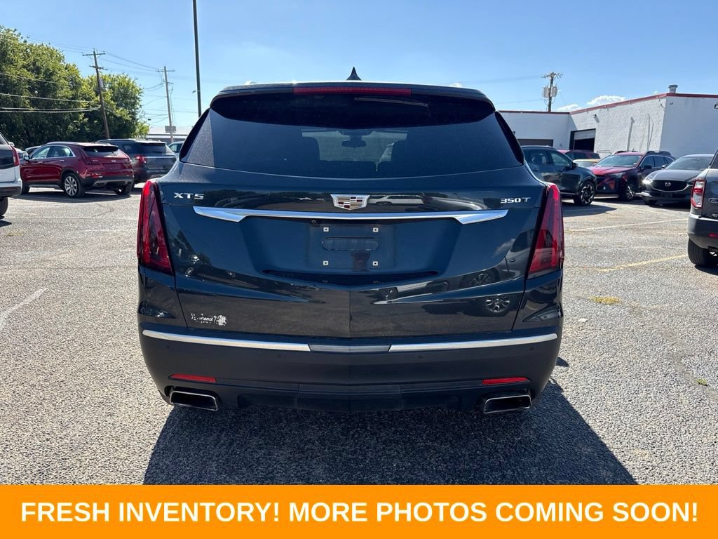 Used 2021 Cadillac XT5 Luxury FWD image 3