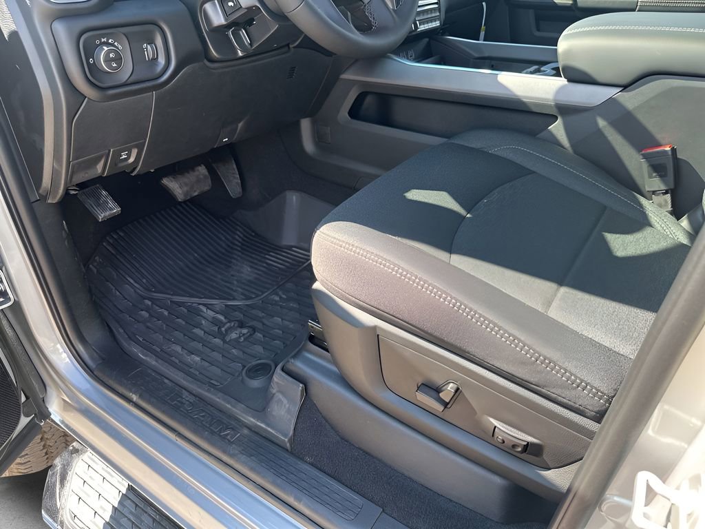New 2026 RAM 2500 Big Horn image 27
