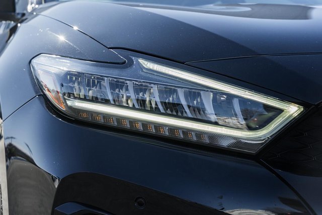 Used 2022 Nissan Maxima SR w/ Sport Mat Group image 12