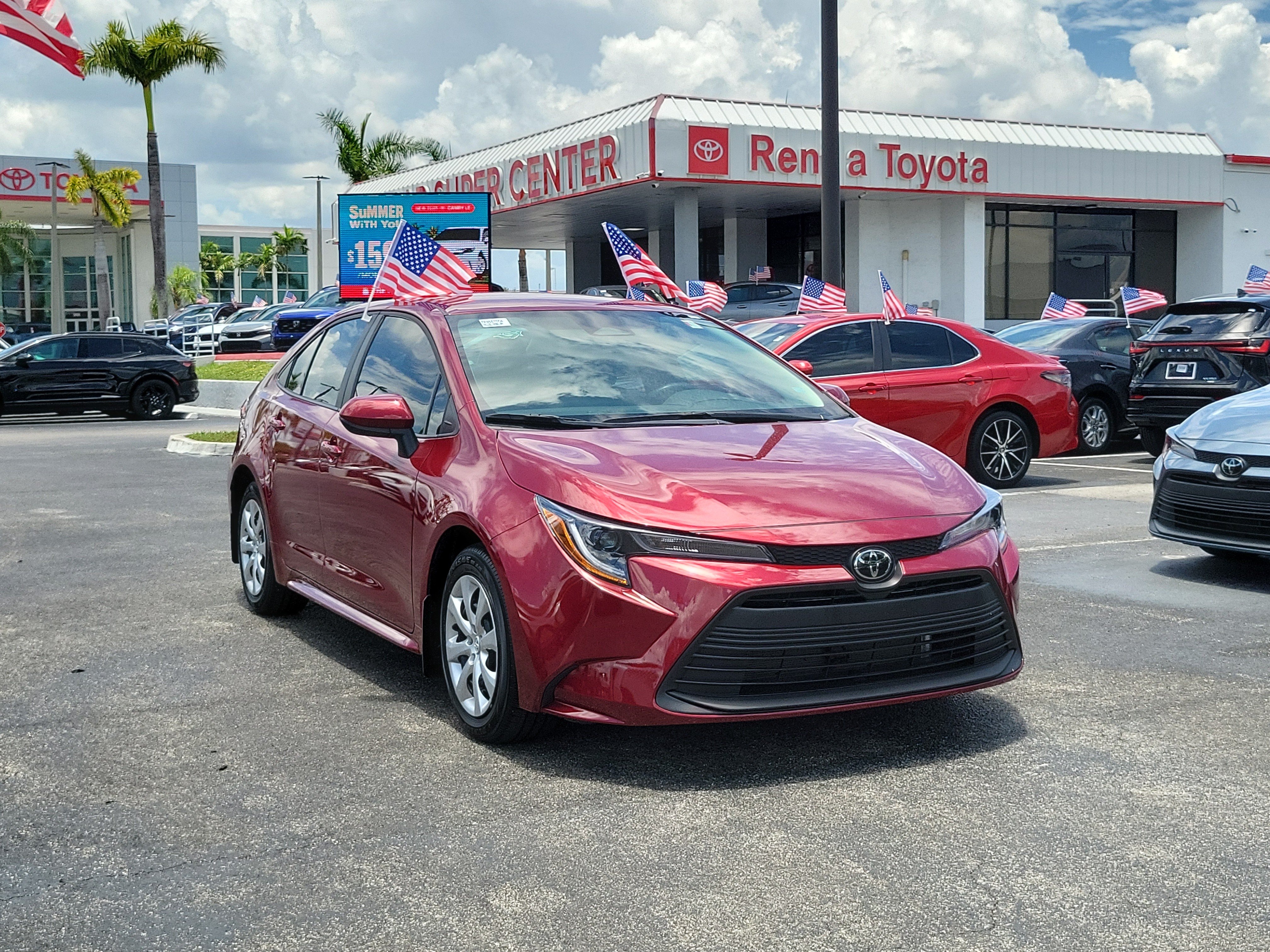Used 2025 Toyota Corolla LE FWD image 2