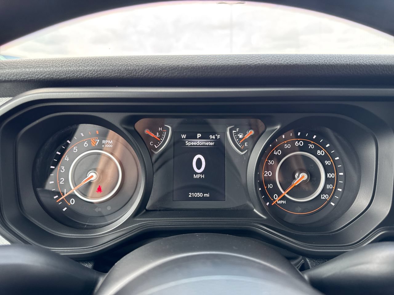 Used 2025 Jeep Gladiator Sport AWD/4WD image 18