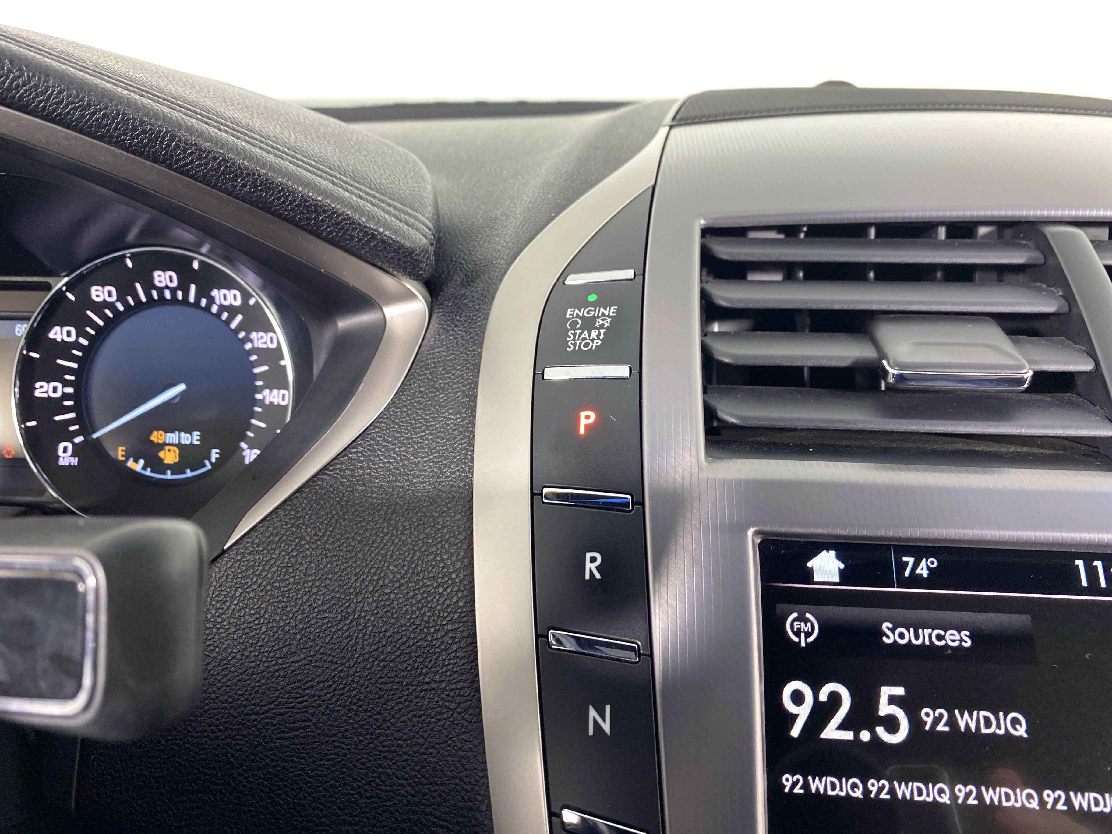 Used 2017 Lincoln MKZ Reserve FWD image 27
