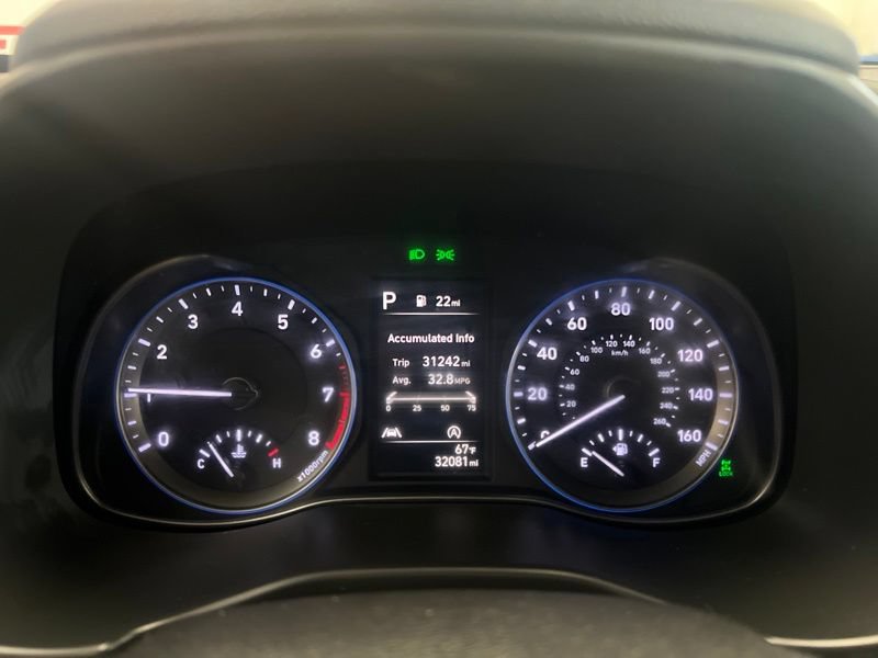 Used 2023 Hyundai Kona SE AWD/4WD image 24