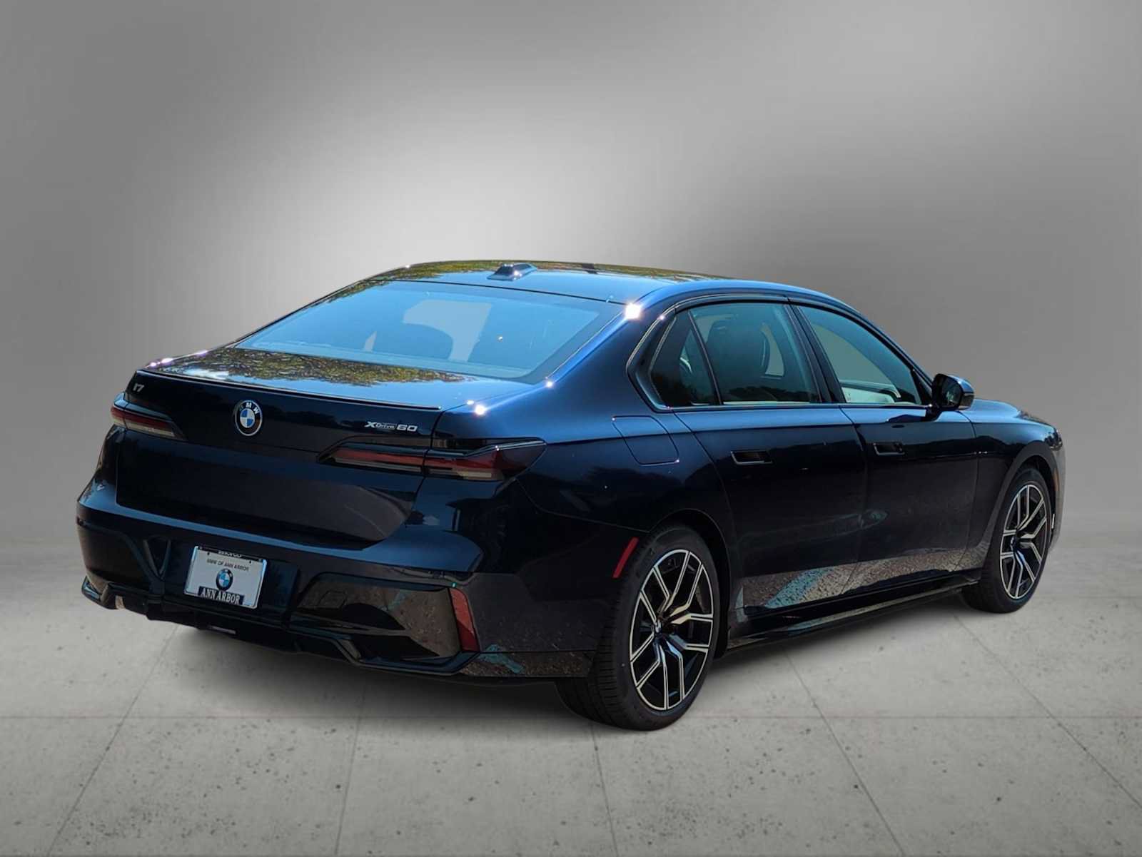New 2026 BMW i7 xDrive60 AWD/4WD image 8