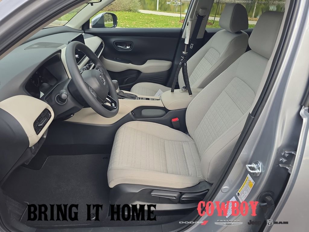 Used 2026 Honda HR-V LX image 10