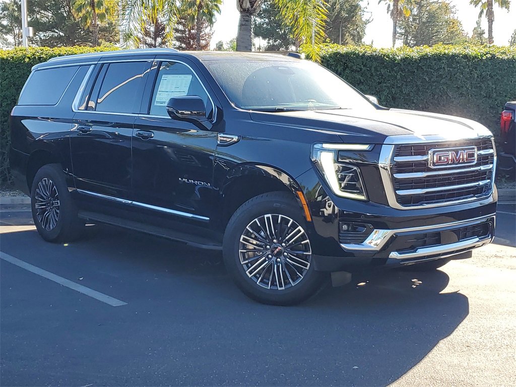 New 2026 GMC Yukon XL Elevation w/ Elevation Premium Package