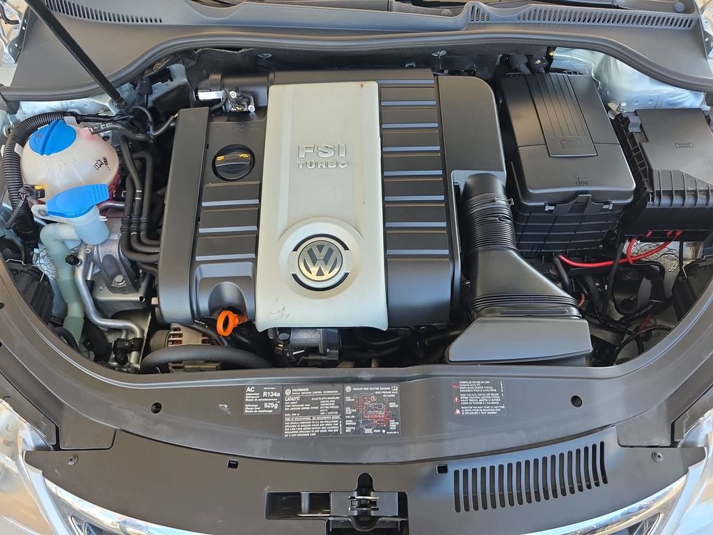 Used 2007 Volkswagen Eos 2.0T FWD image 29