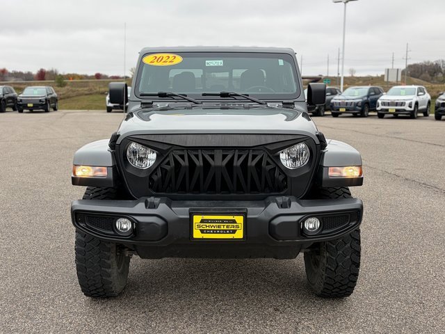 Used 2022 Jeep Gladiator Willys image 2