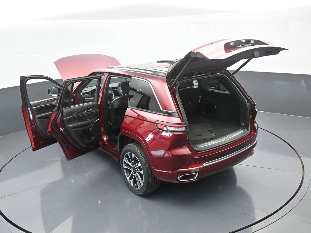 Used 2023 Jeep Grand Cherokee Overland w/ Luxury Tech Group IV image 71