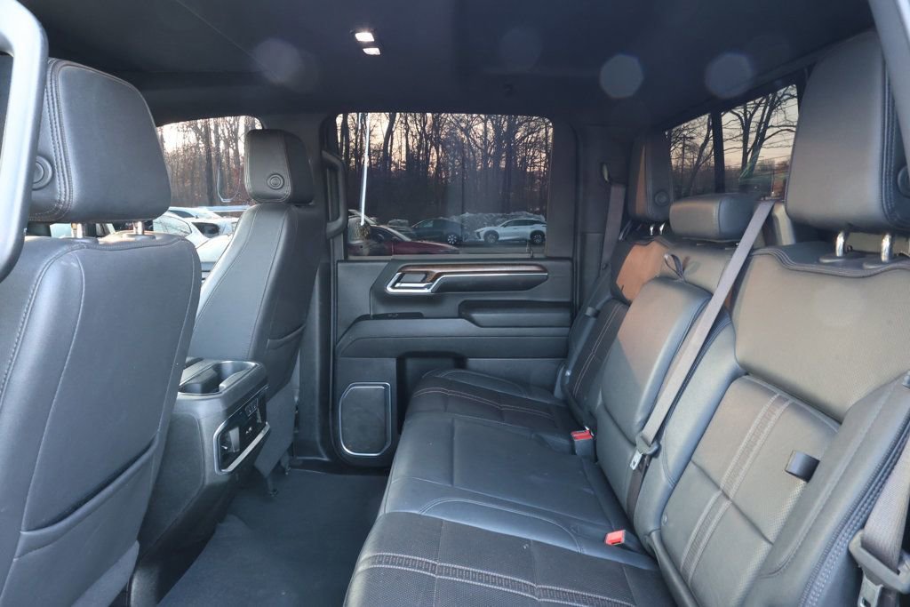 Used 2024 Chevrolet Silverado 3500 High Country w/ High Country Premium Package image 22