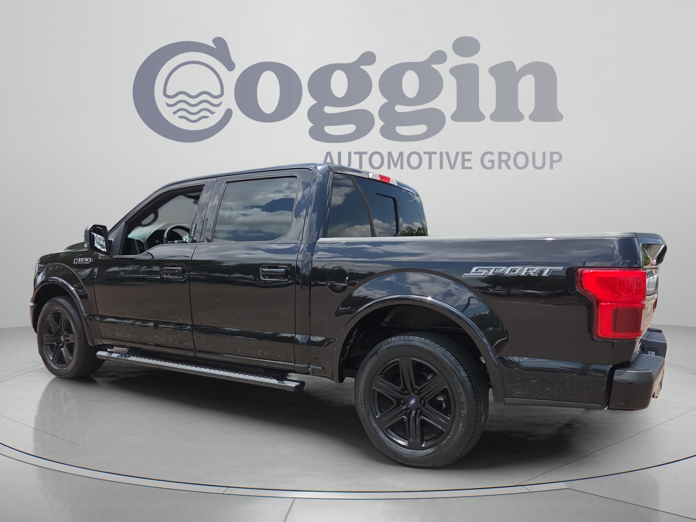 Used 2020 Ford F150 XLT w/ Equipment Group 302A Luxury RWD image 3