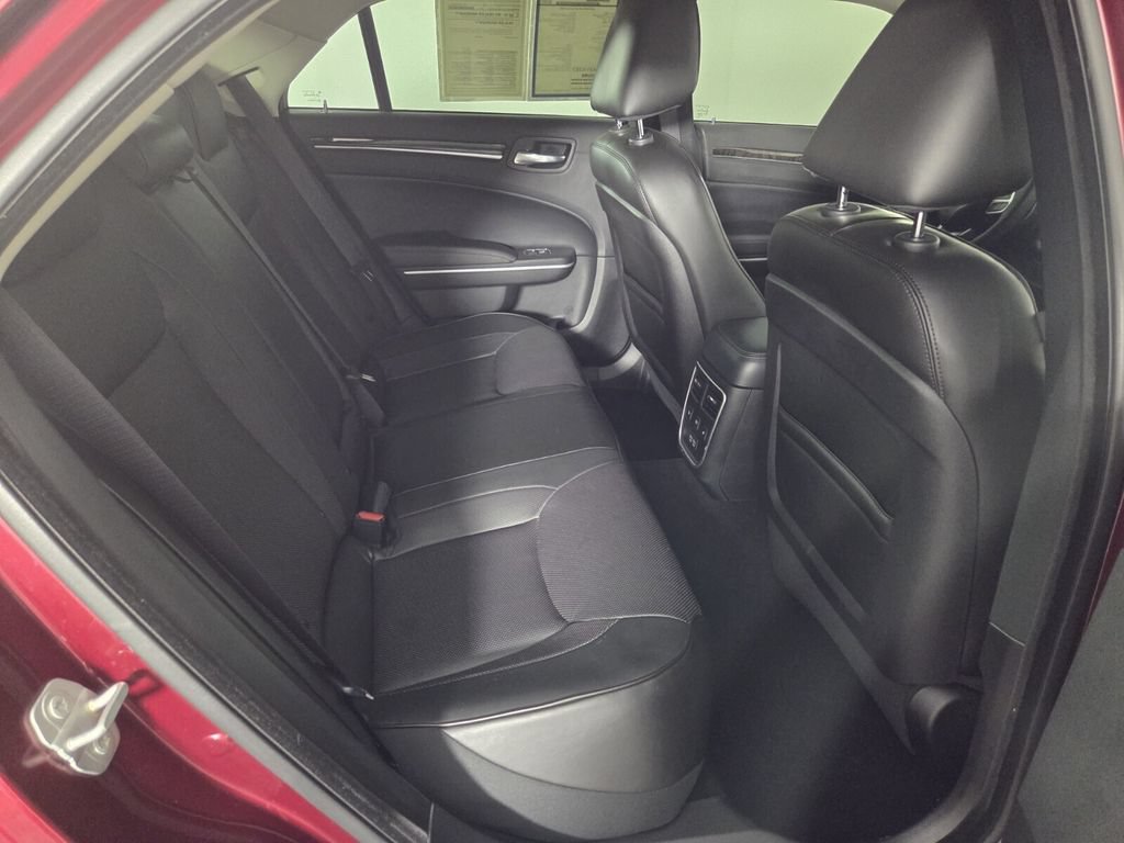Used 2023 Chrysler 300 Touring L w/ Comfort Group RWD image 28