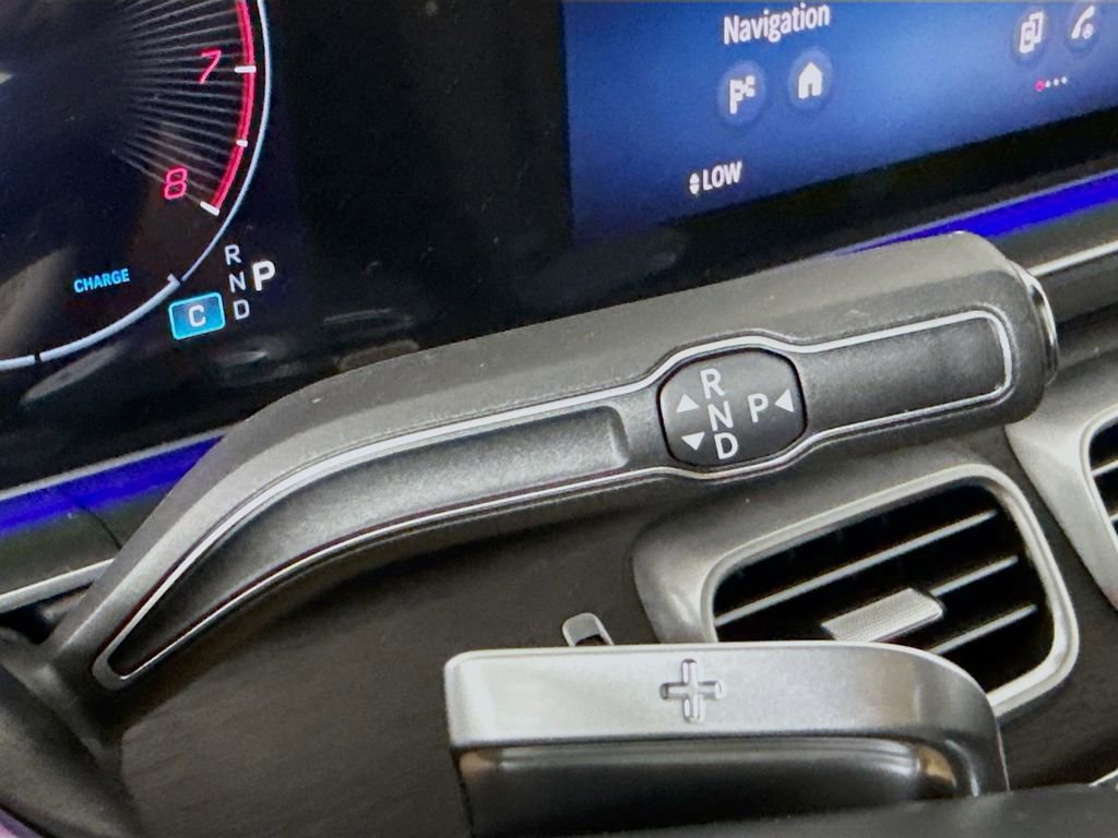 New 2026 Mercedes-Benz GLS 450 4MATIC image 17