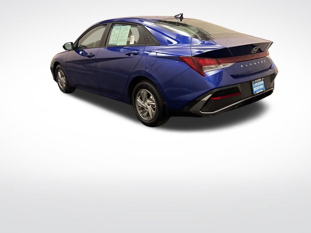 Certified 2026 Hyundai Elantra SE image 8