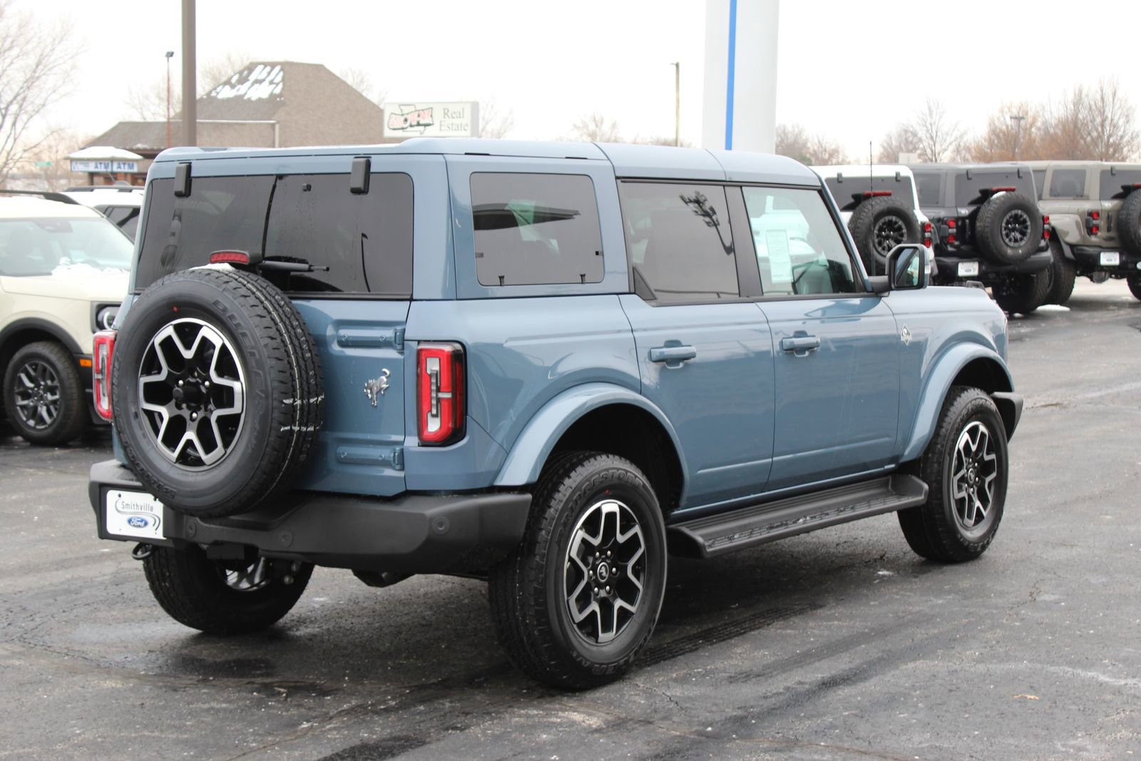 New 2025 Ford Bronco Outer Banks image 5