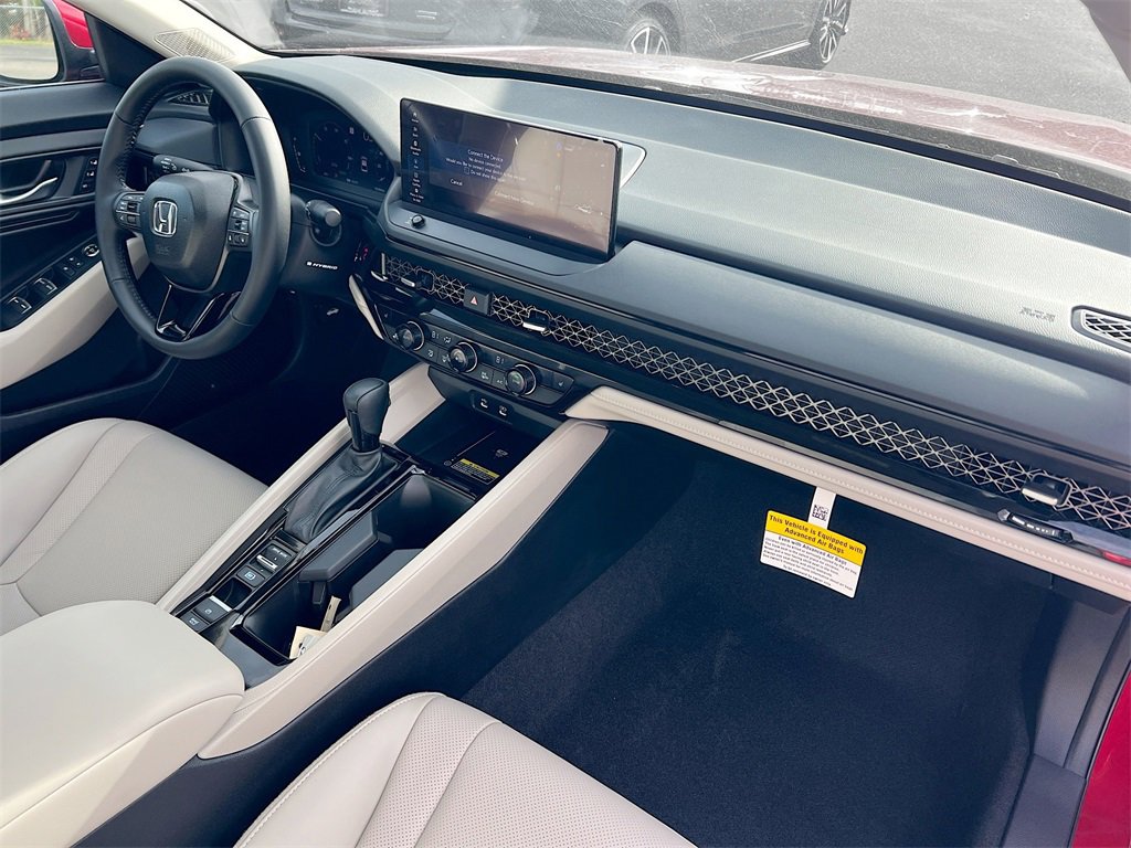New 2025 Honda Accord EX-L image 30