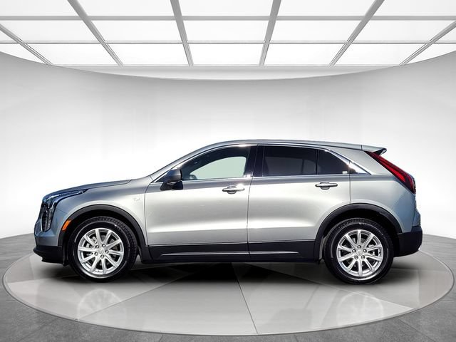 Certified 2023 Cadillac XT4 Luxury w/ Cold Weather Package FWD image 7