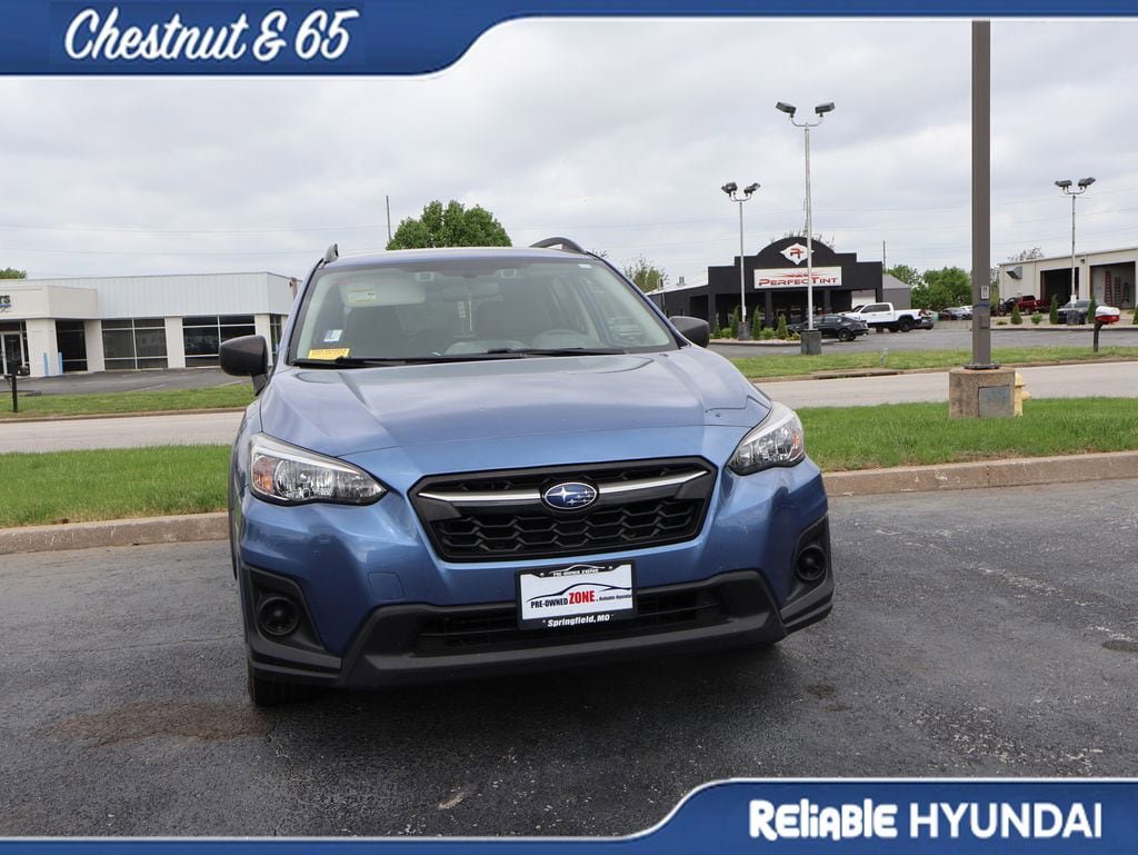 Used 2020 Subaru Crosstrek 2.0i image 2