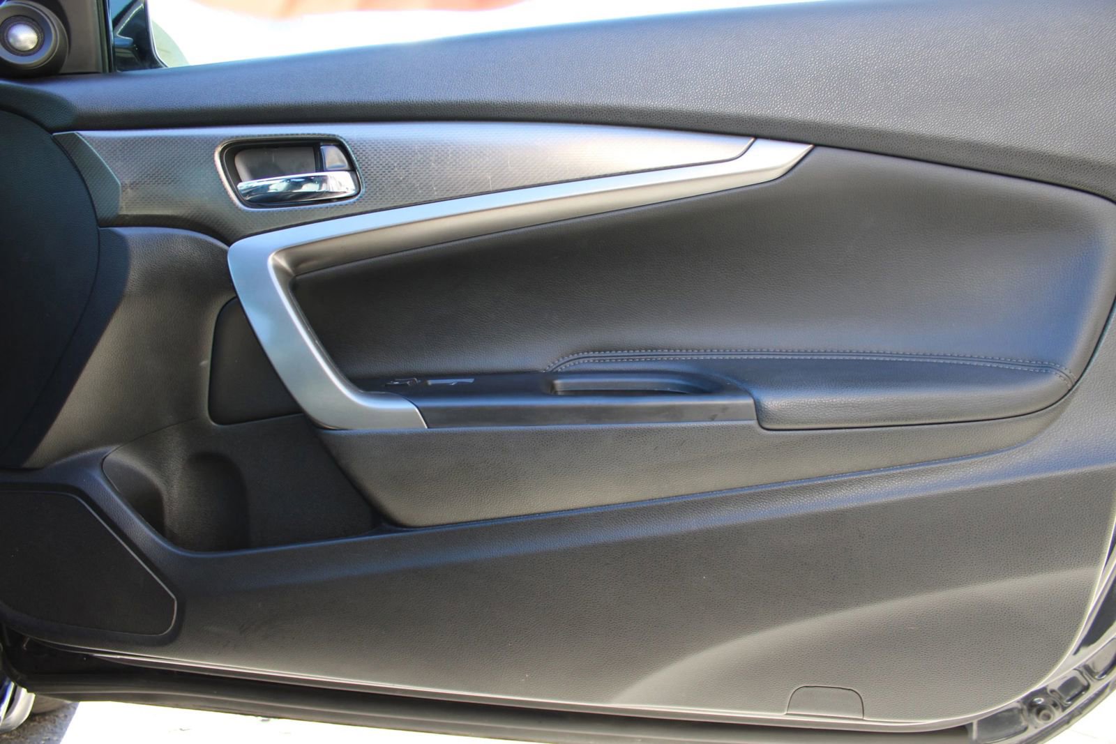 Used 2017 Honda Accord EX-L image 19