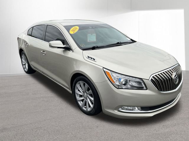 Used 2016 Buick LaCrosse Leather w/ Experience Buick Package FWD image 3