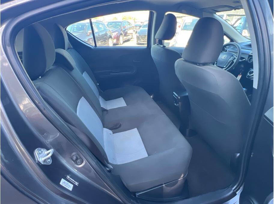 Used 2018 Toyota Prius C Two image 16