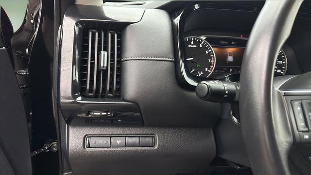 Used 2024 Nissan Pathfinder SV image 20