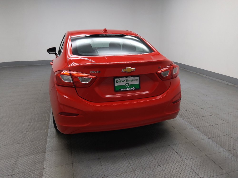 Used 2017 Chevrolet Cruze LT FWD image 6