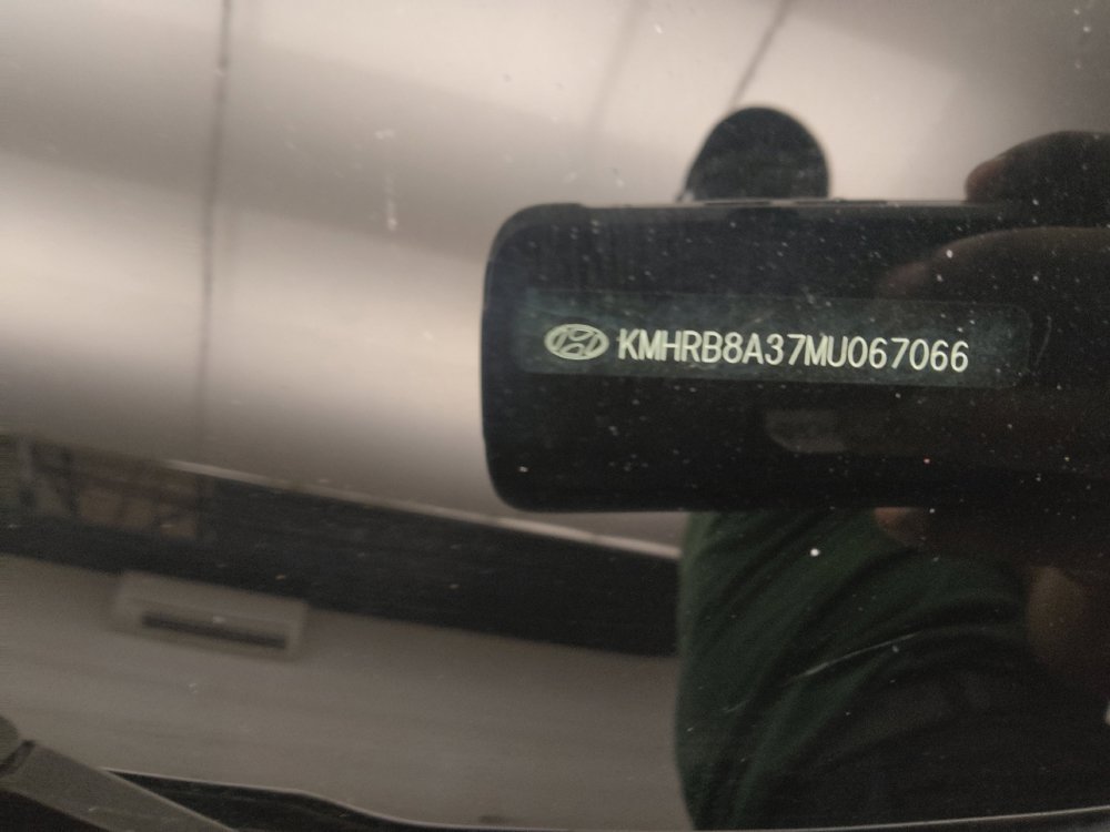 Used 2021 Hyundai Venue SE FWD image 33