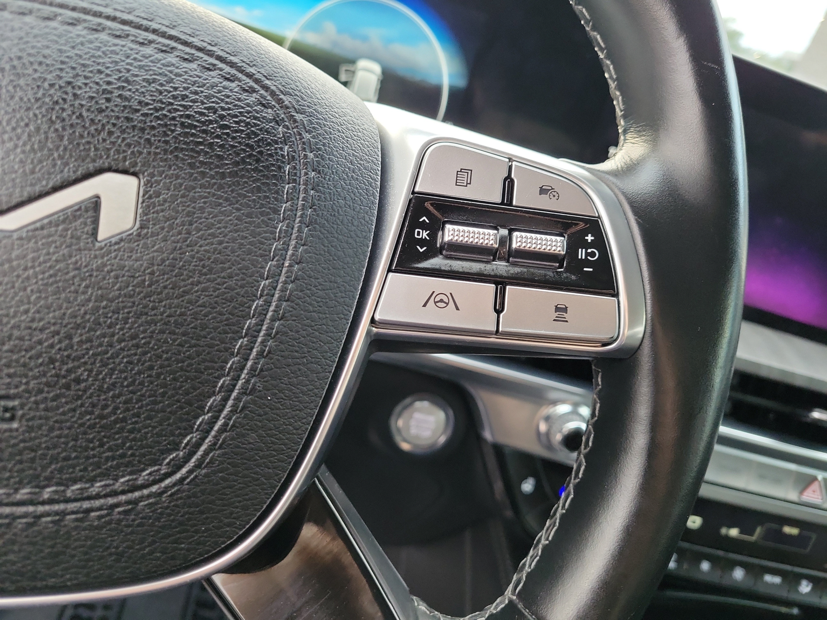 Used 2023 Kia Telluride SX Prestige AWD/4WD image 24
