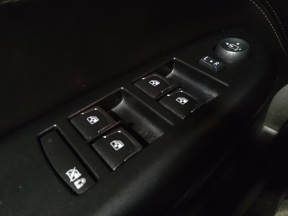 Used 2015 Cadillac SRX Performance w/ Driver Awareness Package image 27