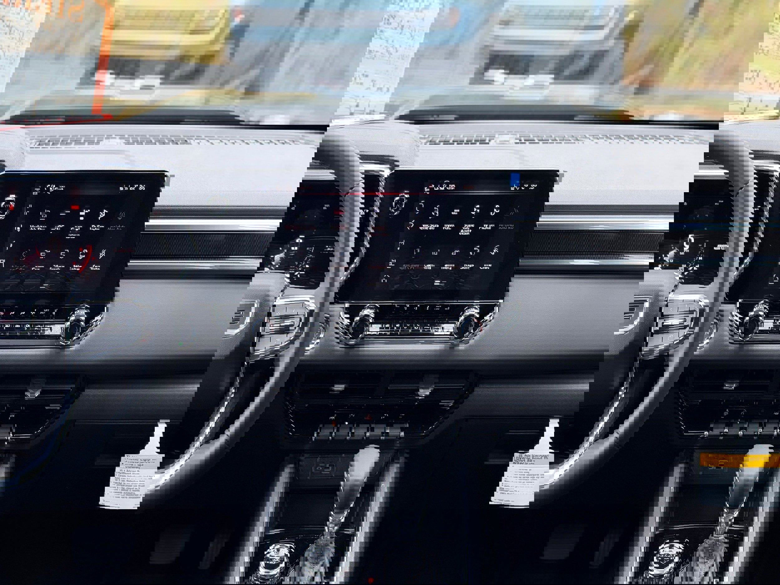 New 2026 GMC Canyon Elevation w/ Convenience Package image 15