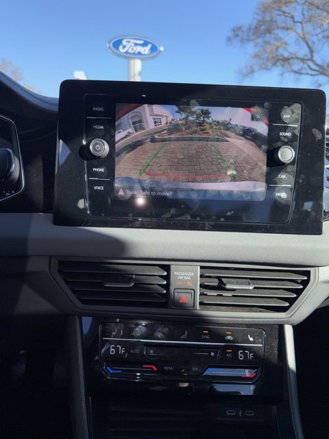 Used 2025 Volkswagen Jetta SE image 5