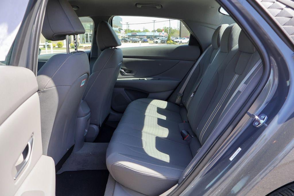New 2026 Hyundai Elantra Sport image 9