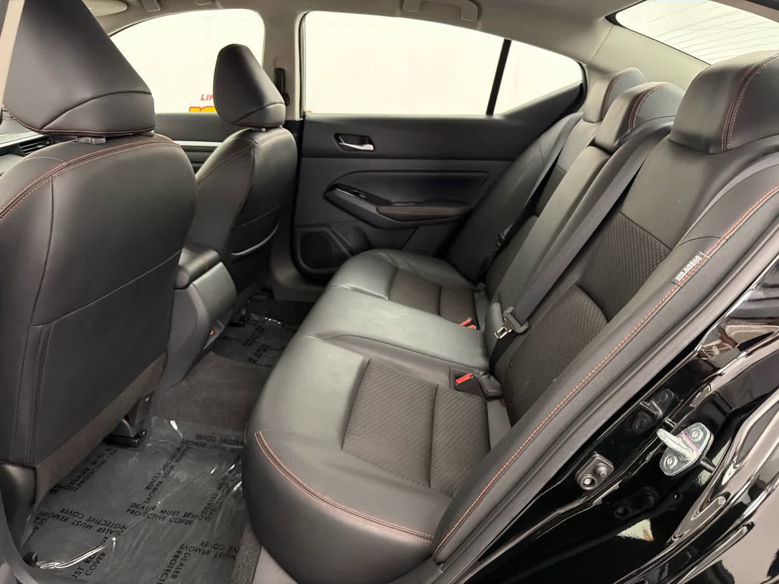 Used 2025 Nissan Altima 2.5 SR image 15