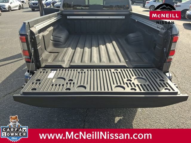 Used 2023 Nissan Frontier SV image 31