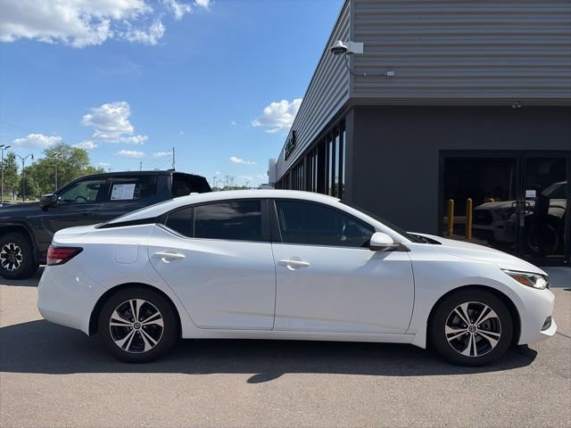 Used 2020 Nissan Sentra SV FWD image 2