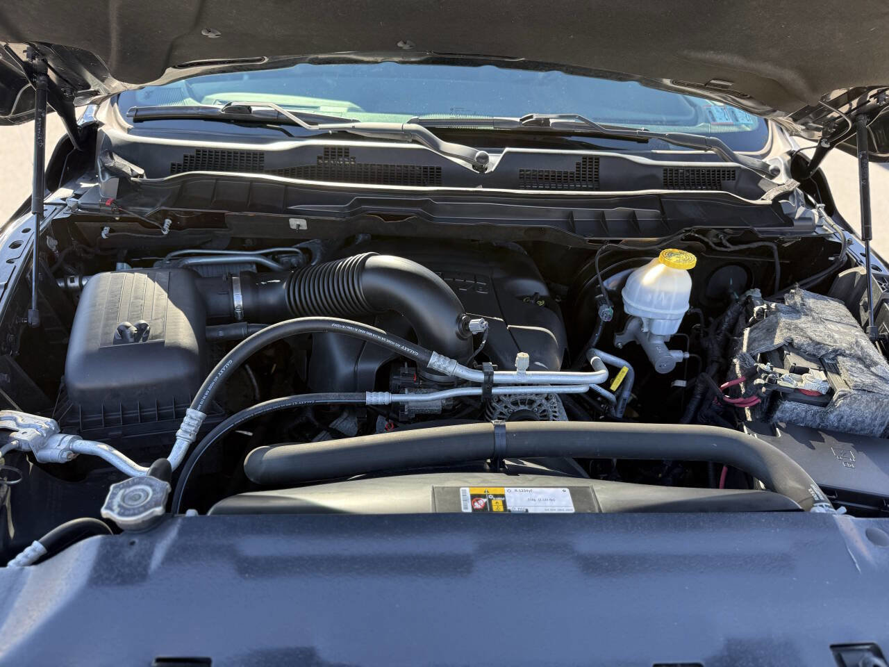 Used 2018 RAM 1500 Laramie w/ Convenience Group image 15