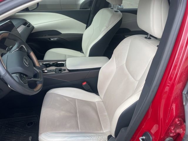 Used 2024 Lexus RX 350 w/ Convenience Package image 12