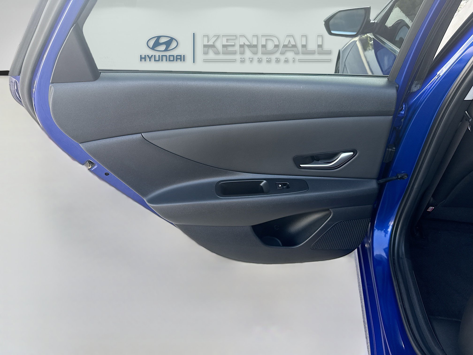 Used 2024 Hyundai Elantra Limited FWD image 22