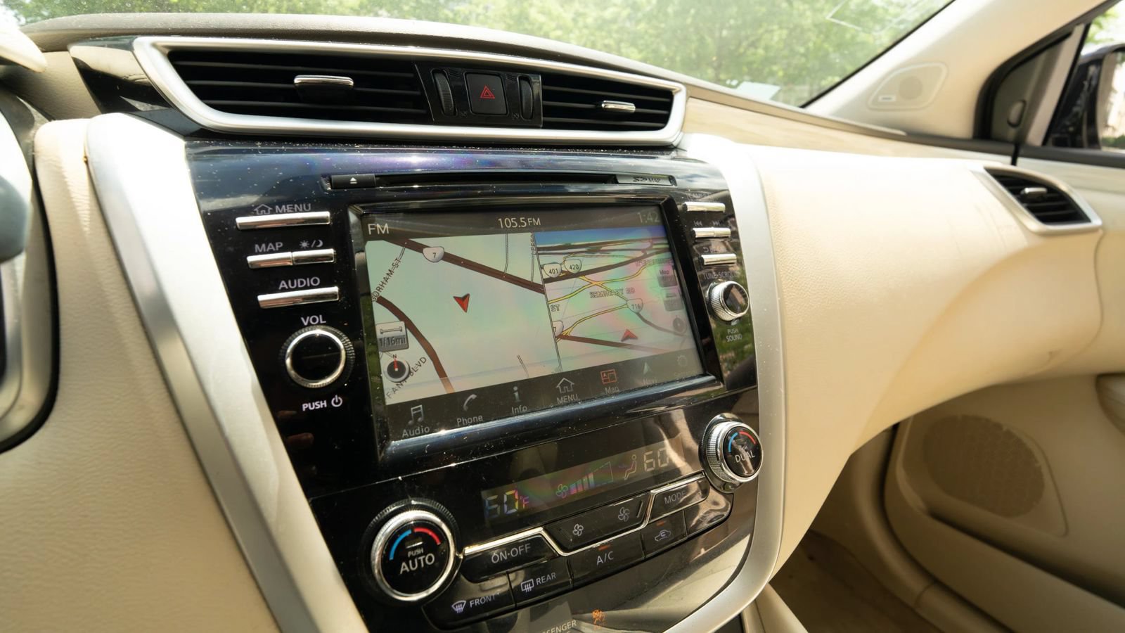 Used 2015 Nissan Murano SL w/ SL Technology Package AWD/4WD image 36