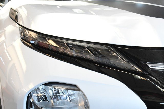 New 2026 Mitsubishi Outlander AWD image 4